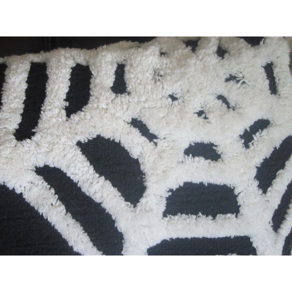 Cynthia Rowley Curious Halloween ~ Chenille ~ Spider Webs Pillow w Tassels B&W - Picture 2 of 10